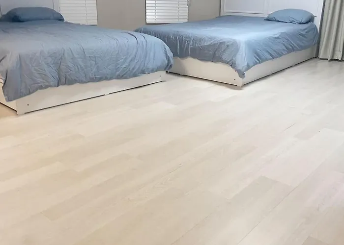 Gangnam Sinnonhyeon Subway Station Studio Apartment Can Accommodate Four People Basement No Window 105